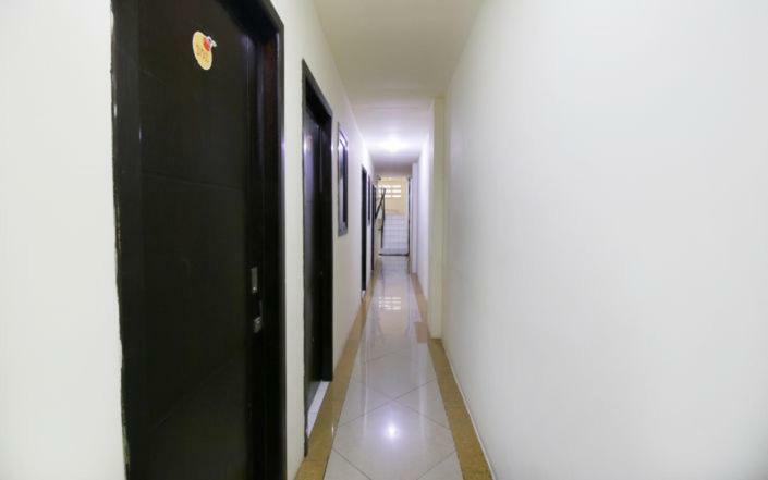 Kamar Keluarga Mangga Besar Hotell Jakarta Exteriör bild